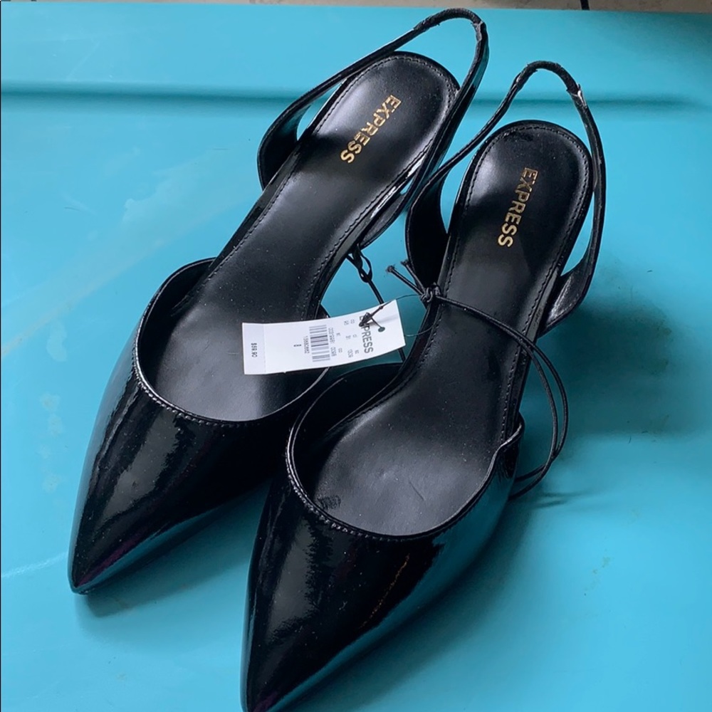 SOLD Black Patent 1.5 inch heel